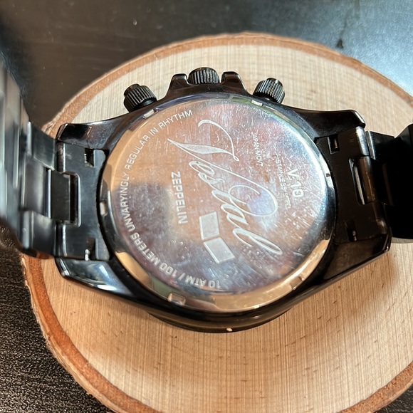 Vestal Chronograph Mens Watch 🧡✨ - Picture 9 of 9